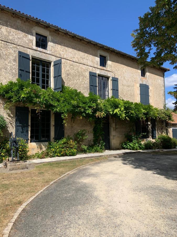 Bed and Breakfast Le Petit Manoir Brux Exteriér fotografie